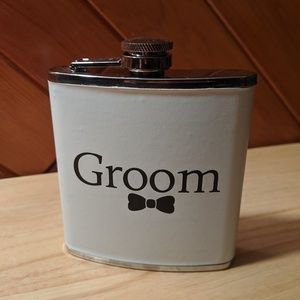 GROOM FLASK